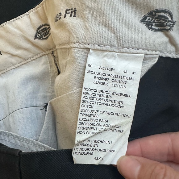 Dickies Men's Loose Fit Black Work Pants 2 Pairs Size 42x30 - Picture 4 of 6